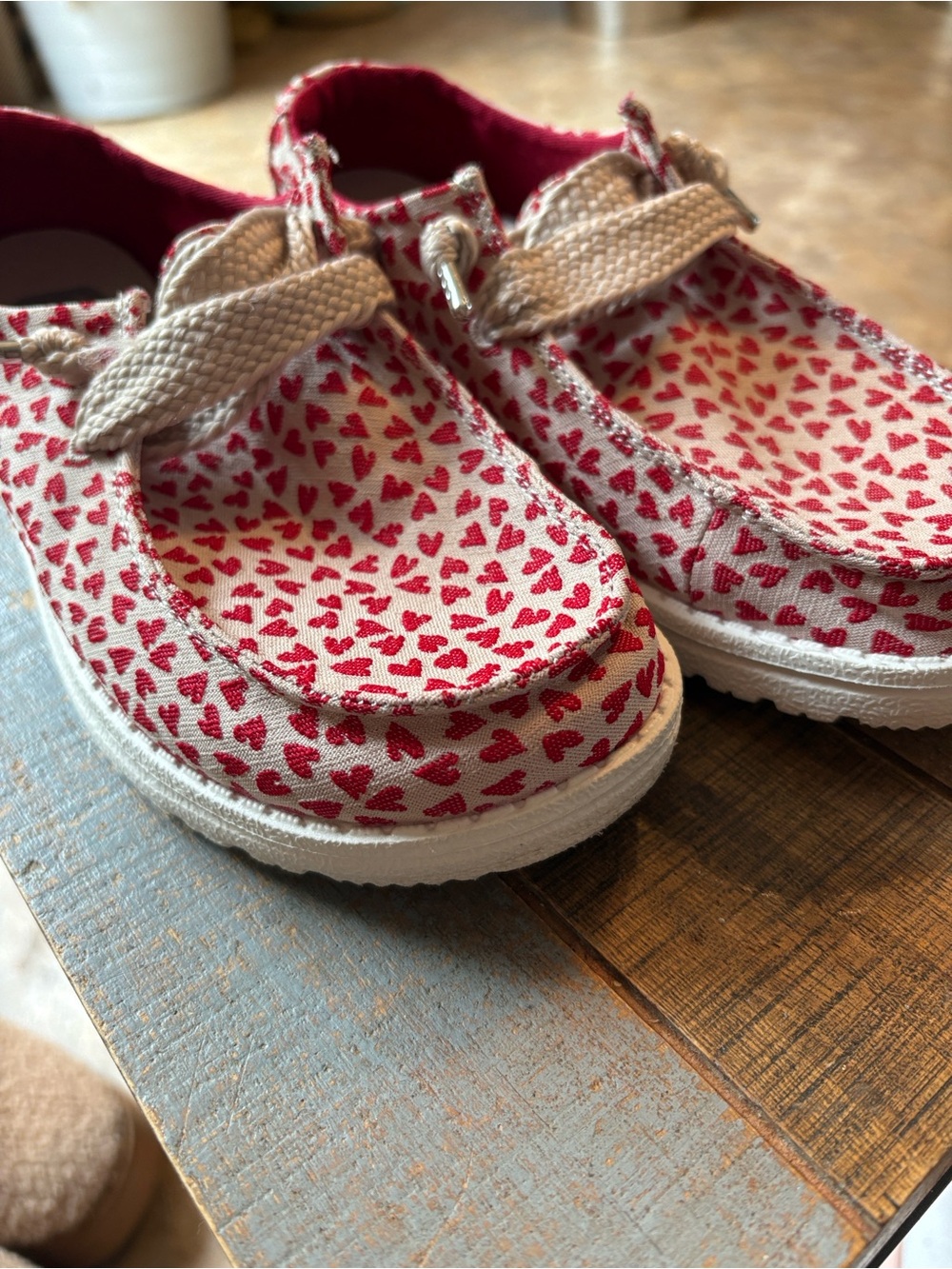 Hey Dude Woman’s size 7 Heart-Print Slip Ons in Red and White - Picture 5 of 15